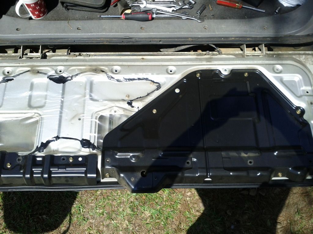 tailgate won't open......... Isuzu SUV Forum